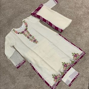 Creme color 3 piece shalwarkamiz